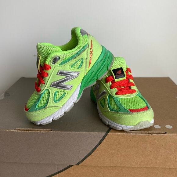 Limited Edition New Balance 990 V4 “DTLR Festive” Toddler